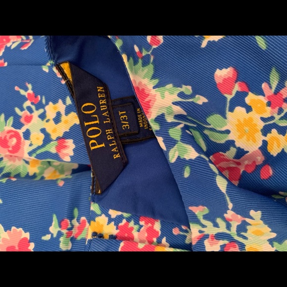 Floral dress by Polo Ralph Lauren. Excellent condition. Buttons in back. Size 3T - Picture 2 of 6